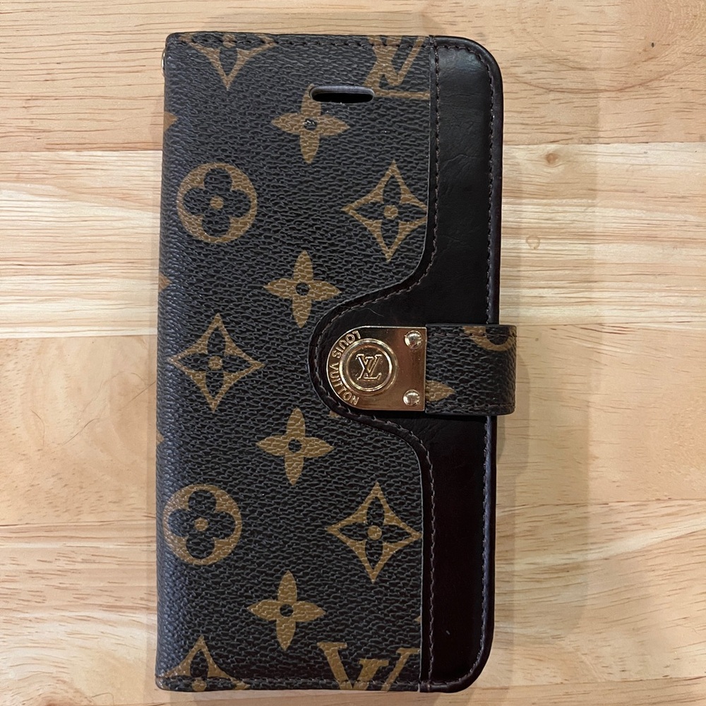 Louis Vuitton Brown Phone Case And Wallet
